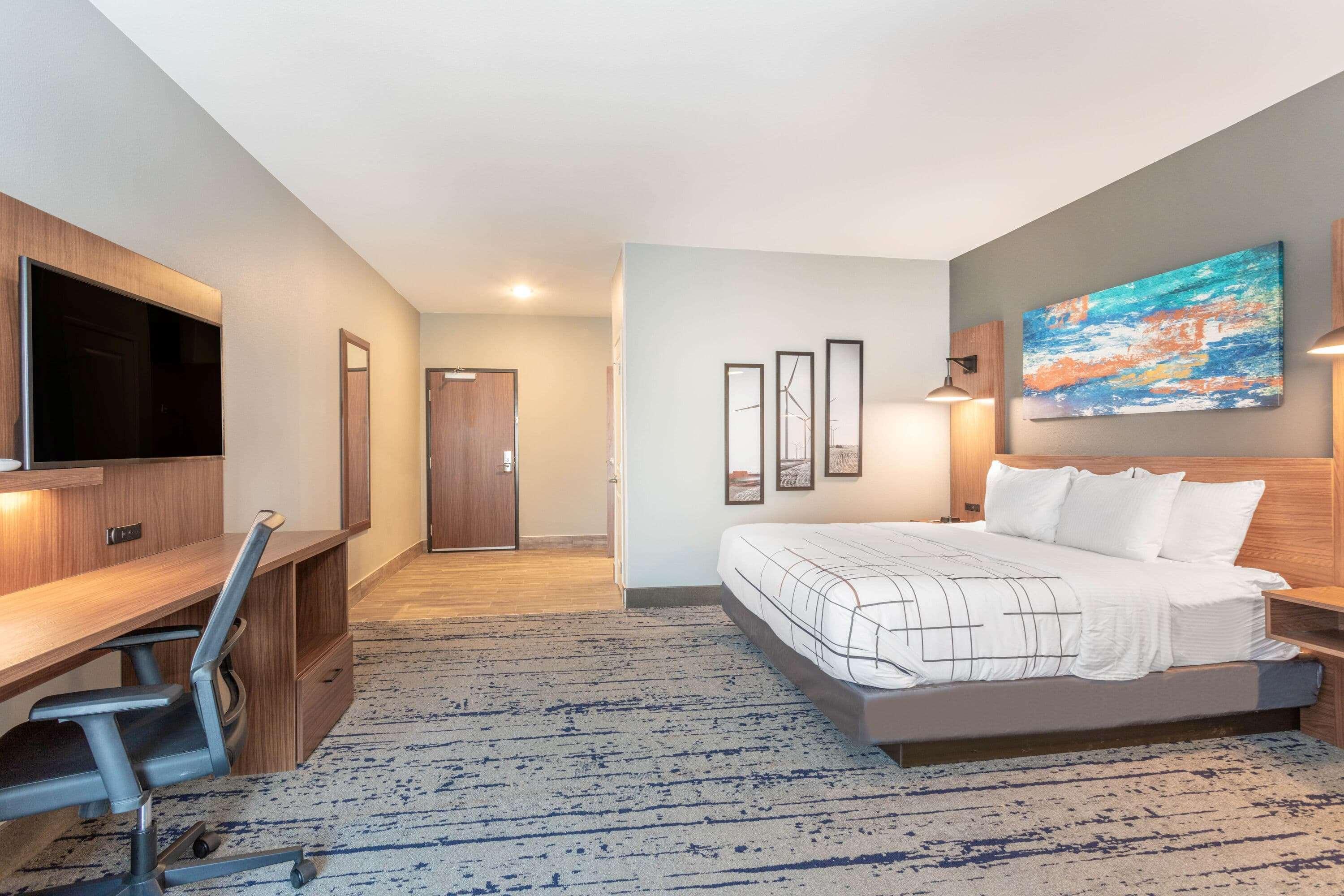 La Quinta Inn & Suites Limon By Wyndham Exterior photo